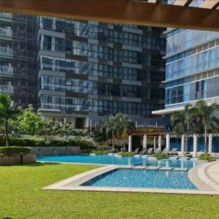 Uptown Parksuites Bgc Тагіг Екстер'єр фото