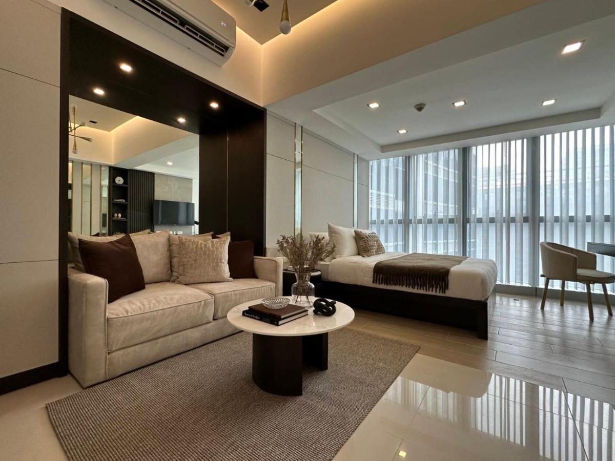 Uptown Parksuites Bgc Тагіг Екстер'єр фото
